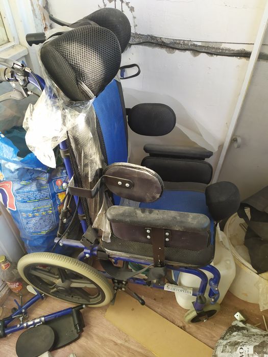 Ивалидная каляска детская