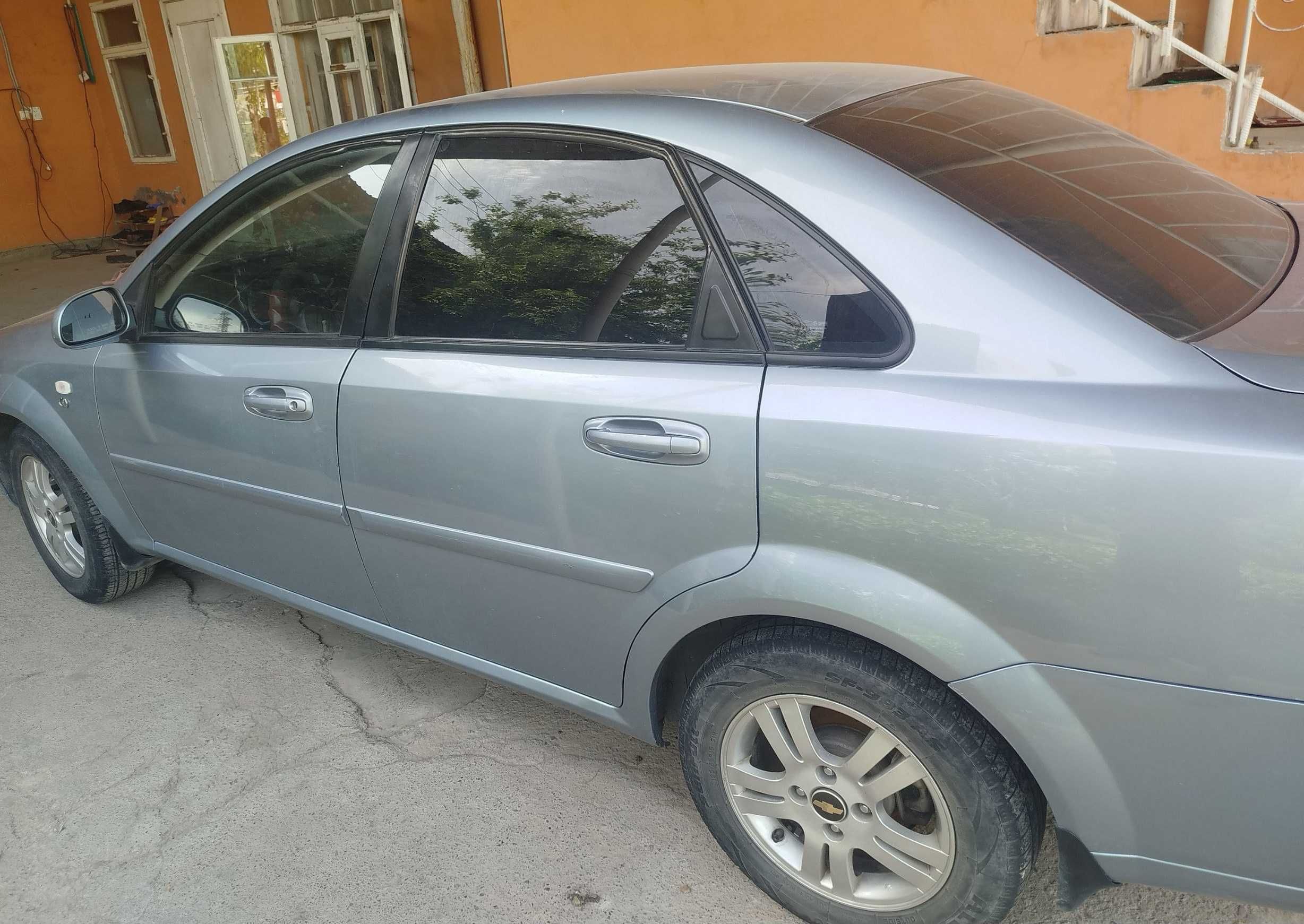 Chevrolet lacetti
