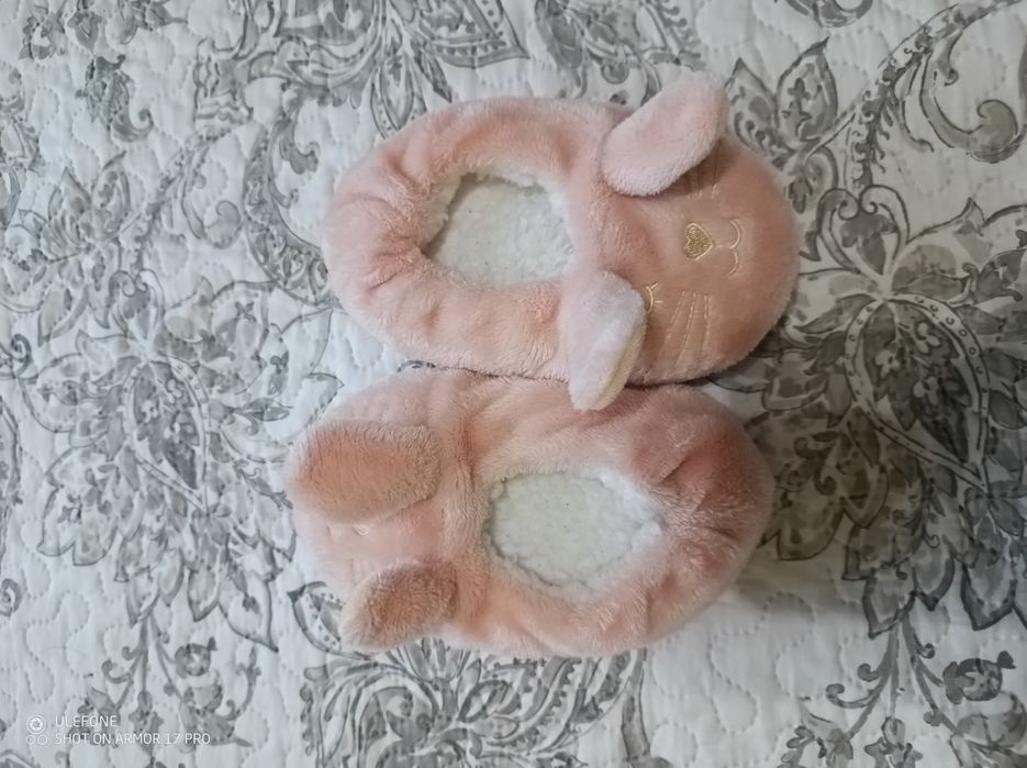 Пантофки зайче за момиче