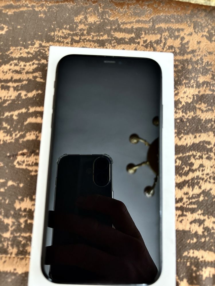 Iphone 11 64GB..