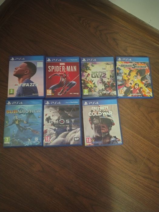 Ps 4 pro  în stare foarte buna!