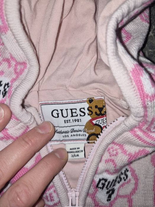 Лот за момиче 0-6 месеца Guess