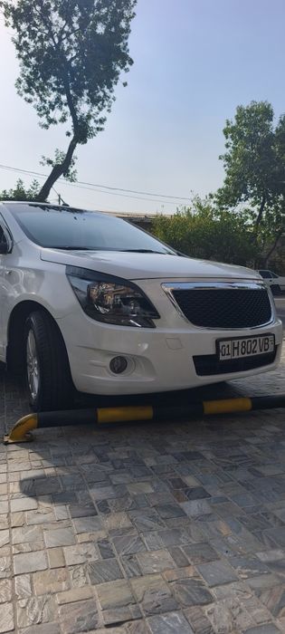 Продам бампер б.у