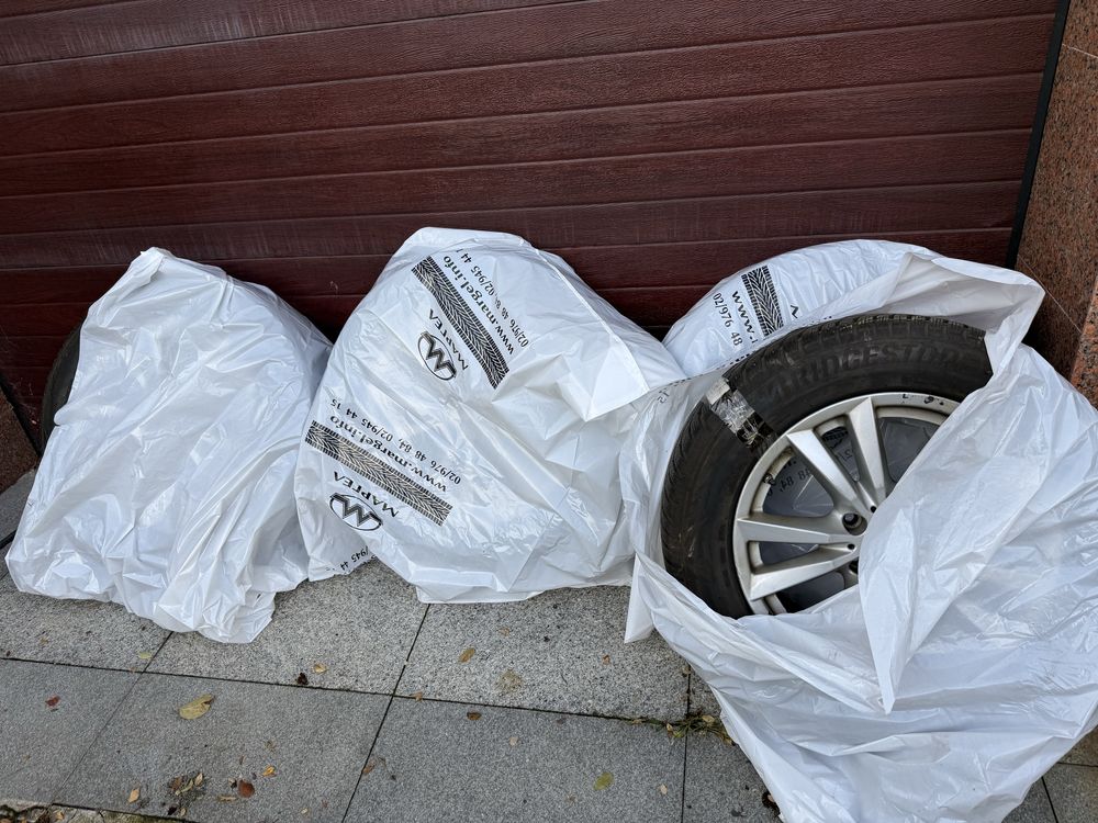 Зимни Гуми + Джанти BMW + TPMS