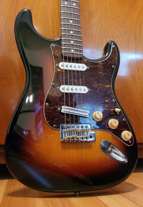 Squier Classic Vibe '60s Stratocaster(First series)