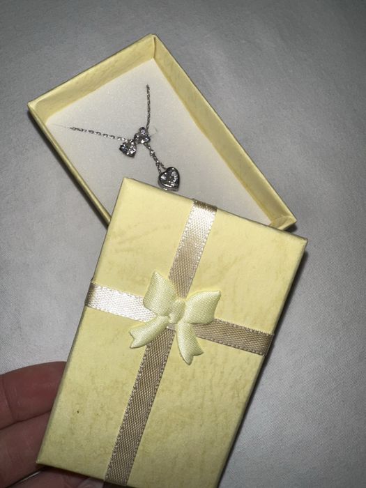 Комплект сребърни бижута във формата на сърце