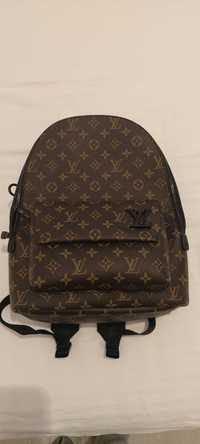 Ghiozdan louis vuitton