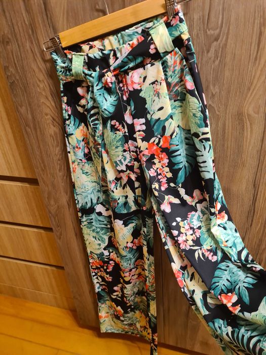 Панталон летен флорален