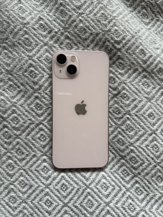 128 Gb Iphone 13 + Кутия