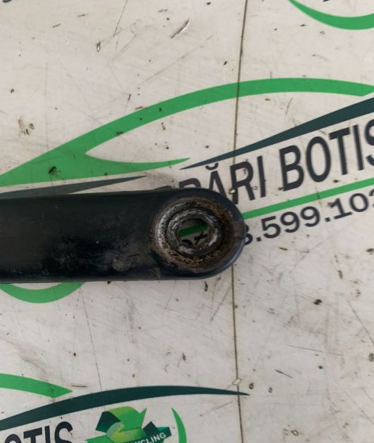 Brat stergator stanga Volkswagen VW Golf a 4-a generatie