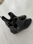 Ciocate cu accesori zara