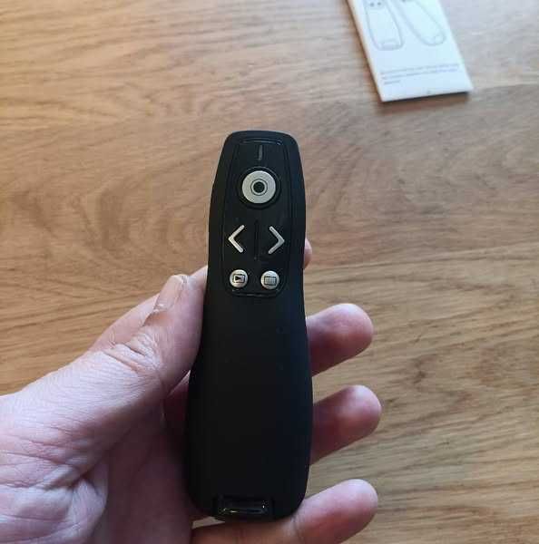 НОВ! Презентатор с USB-C и USB-A приемник, с червен лазерен показалец