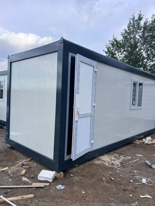 Vând containere standard