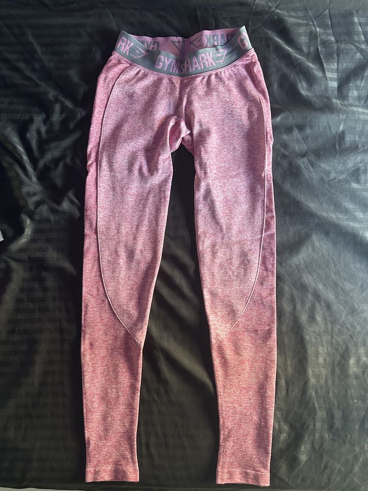 Gymshark set - bluza cu maneca lunga + colanti