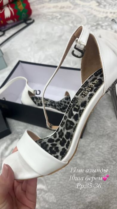 Женские туфли сатылады!