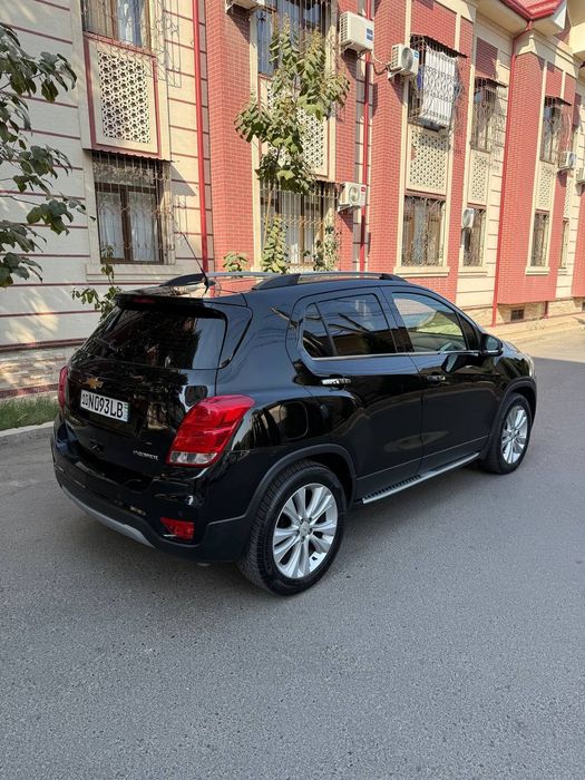 +Metan. Gaz. Tracker. Premier.