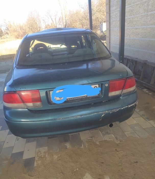 Продам мазда кронус 1.8 бензин