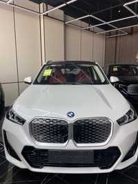 BMW IX1 Long