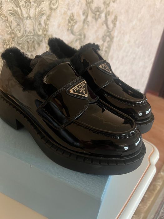 Женская обувь (лоферы)