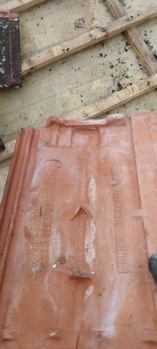 Vînd tiglă bună și ieftină arad