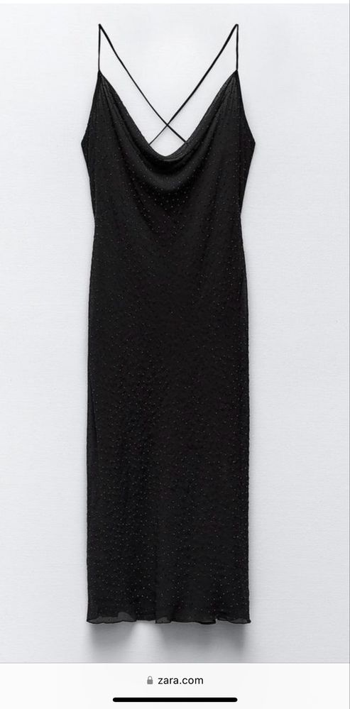 Официална черна рокля, Zara