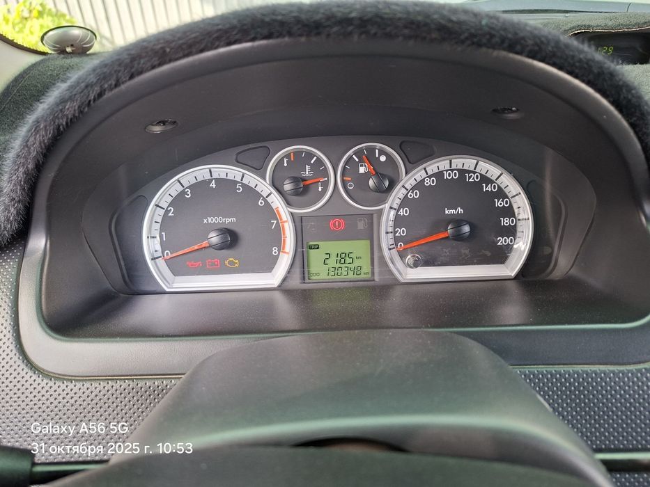 Nexia 3 mexanika srochna naqtga sotiladi