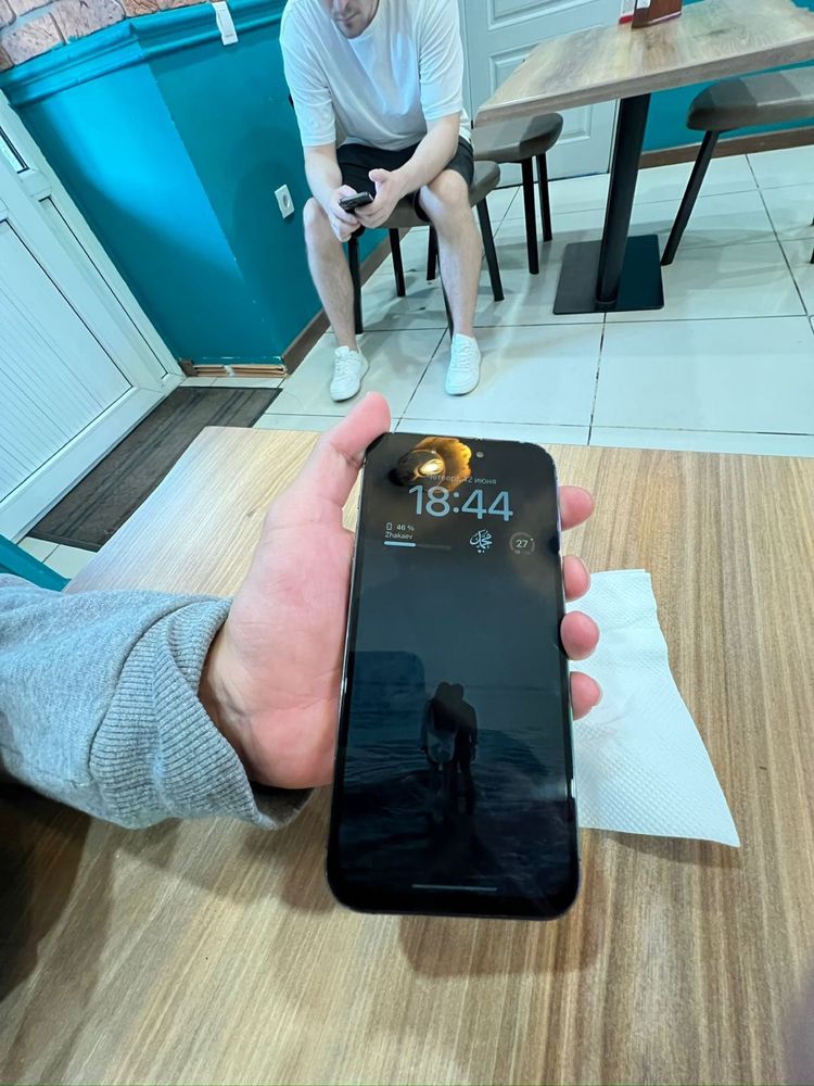 14 pro max продам