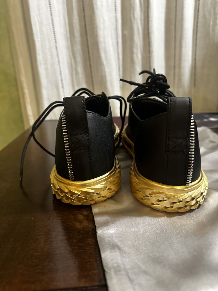 Pantofi/adidasi Giuseppe Zanotti