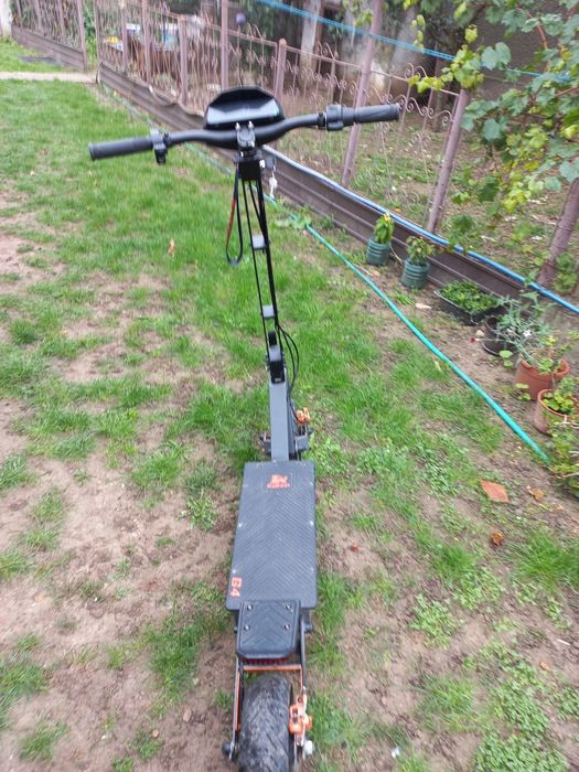 Trotineta  kukirin G4 cu garantie
