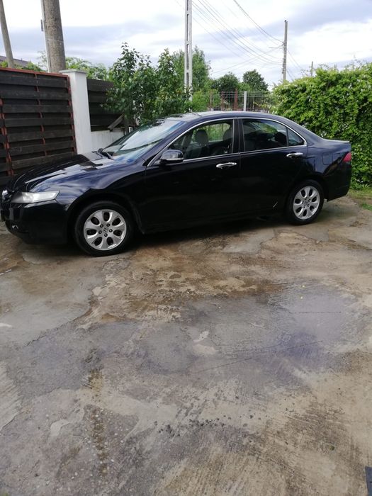 Vând Honda Accord CL7 2007