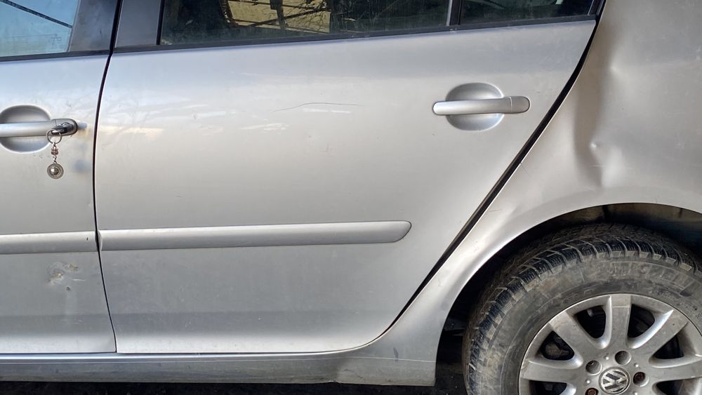 Panou ușă stânga spate VW Golf 5 hatchback