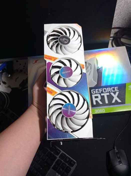 Rtx 3060 12gb igame ultra oc.