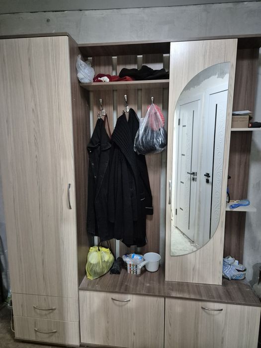 Мебель бу прихожка