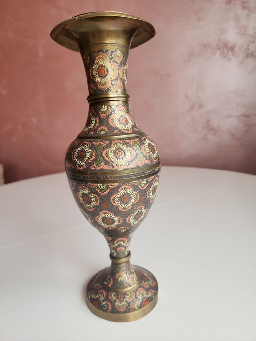 Латунные изделия Индия