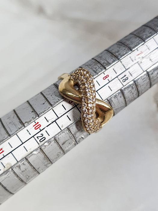 Inel din aur de 14K model Infinit cu pietre semiprețioase albe