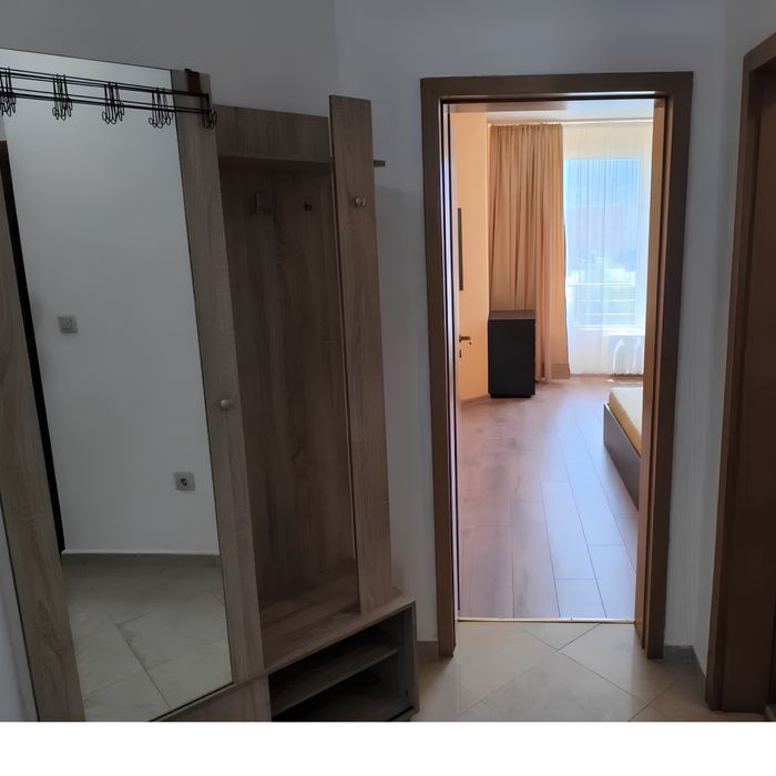 Дава се под наем Тристаен апартамент в София, Студентски град - 95 кв.м за 714 € - Снимка #9