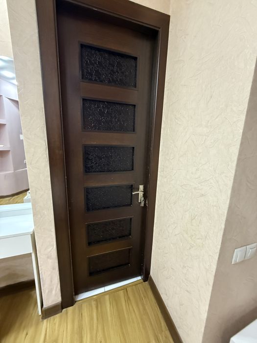 Продаются двери в очень хорошем состоянии