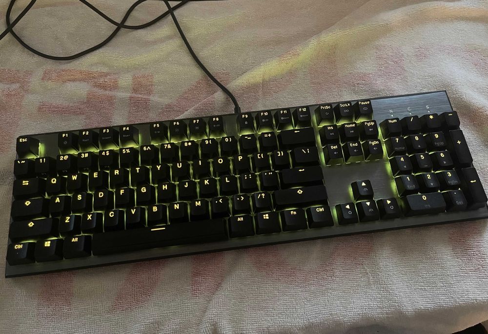 Механична клавиатура Cooler Master CK550 v2, brown switches