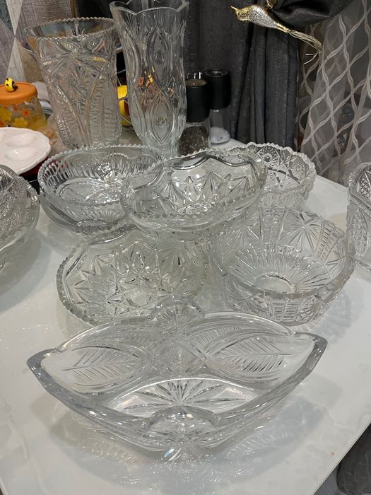 Продам разные хрустальные салатники, вазы