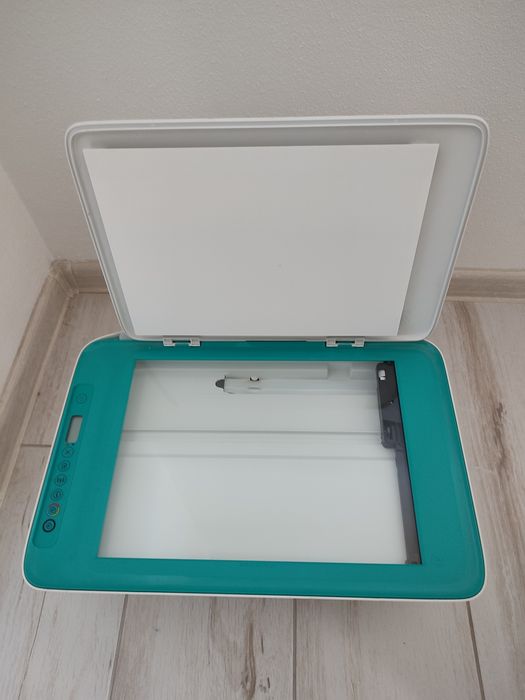 Vând imprimanta folosita dar in stare impecabila  preț 150lei negociab