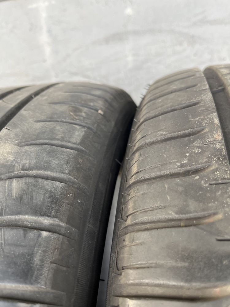 2 бр. летни гуми 205/60/16 Michelin 5 mm DOT 0415