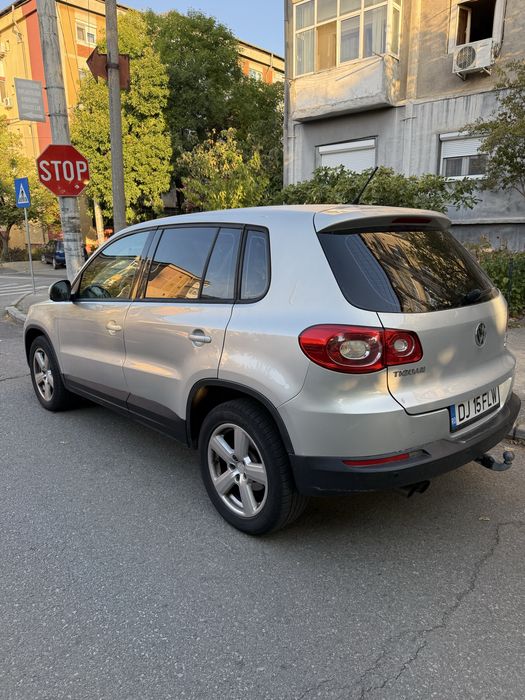 volkswagen  tiguan 4X4