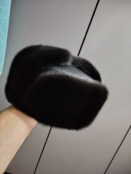 Продам шапку норковую