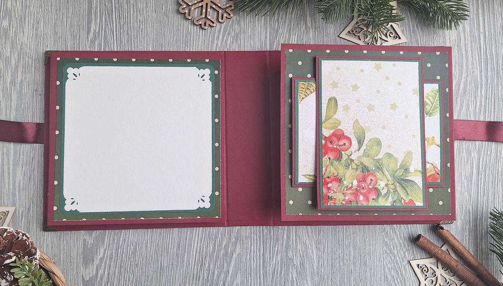 Коледен, скрапбук албум в бордо, ръчна изработка /56.17