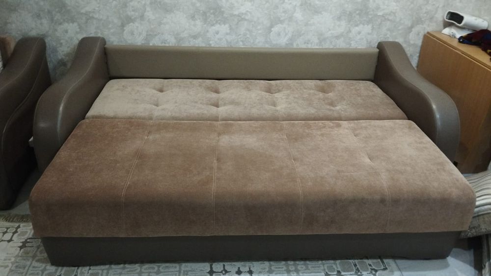 Продам два дивана. Район Сулпак и Сити молл