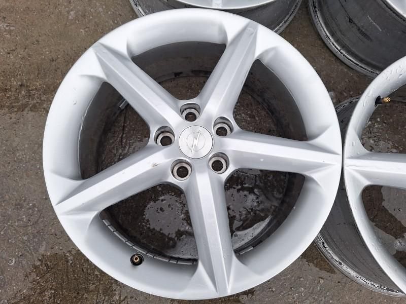 Jante aliaj aluminiu 5X110 R18 Opel Corsa C facelift