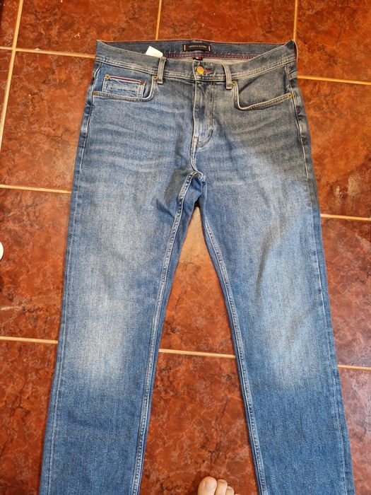 Blugi Tommy Hilfiger