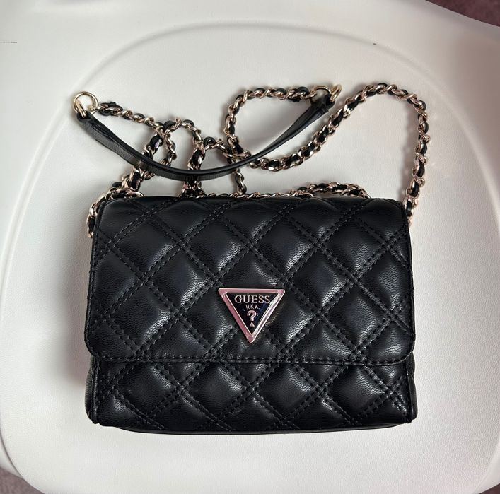 Нова оригинална Guess