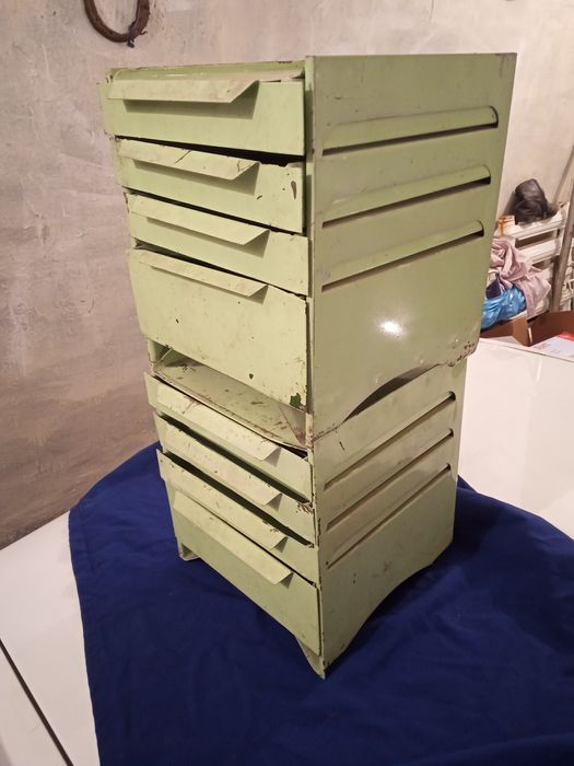 Продам два ящика