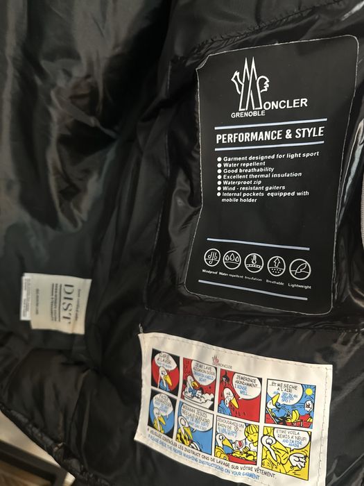 Geaca M.O.N.C.L.E.R Semi Lucioasa Calitate Premium  XXL TAG NFC